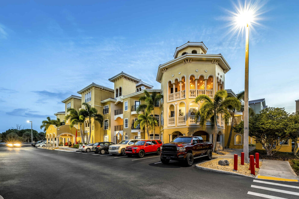 Casa Bella Gallery Exterior